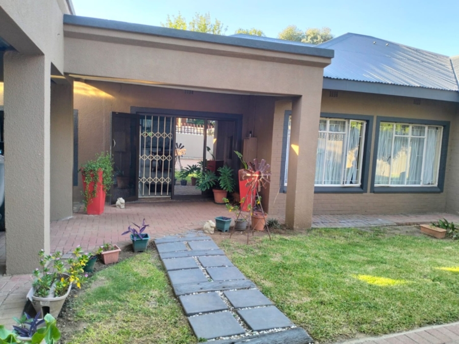 4 Bedroom Property for Sale in Parys Free State